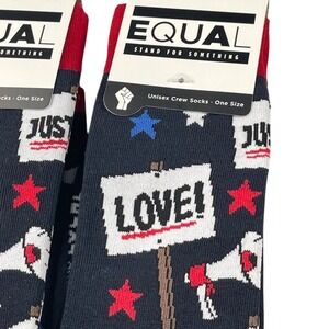 4 prs Equal Stand For Something Unisex Crew Socks Love Justice Black Red‎ LGBTQ+